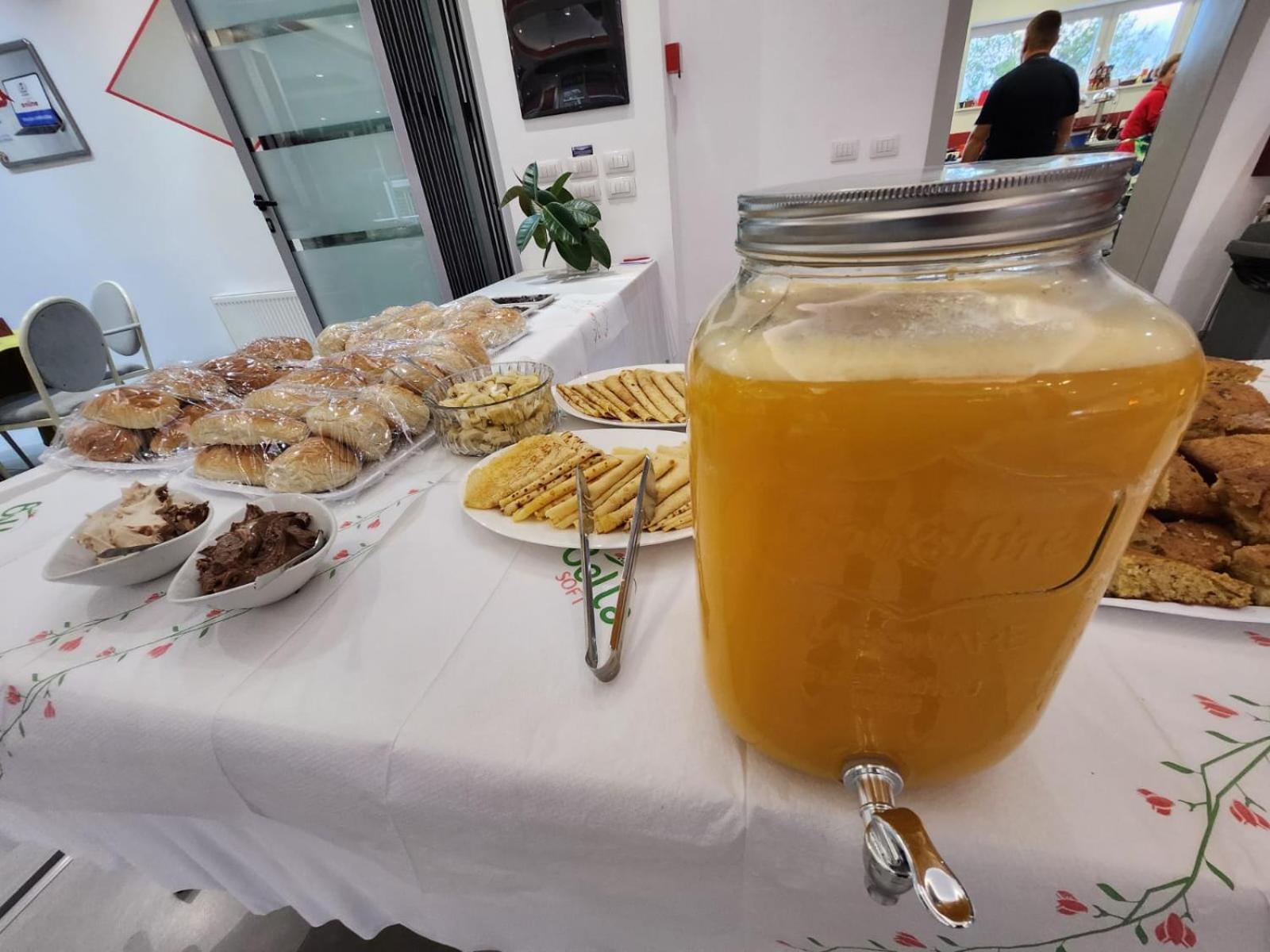 Kompleksi Cfn Albania Bucimas Exteriér fotografie