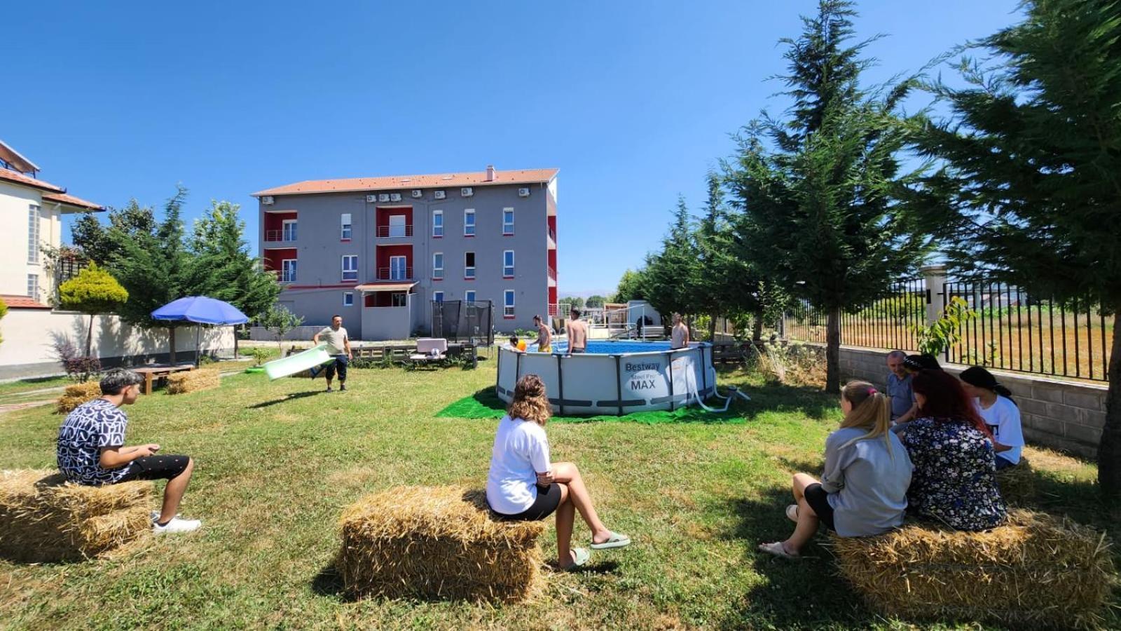 Kompleksi Cfn Albania Bucimas Exteriér fotografie