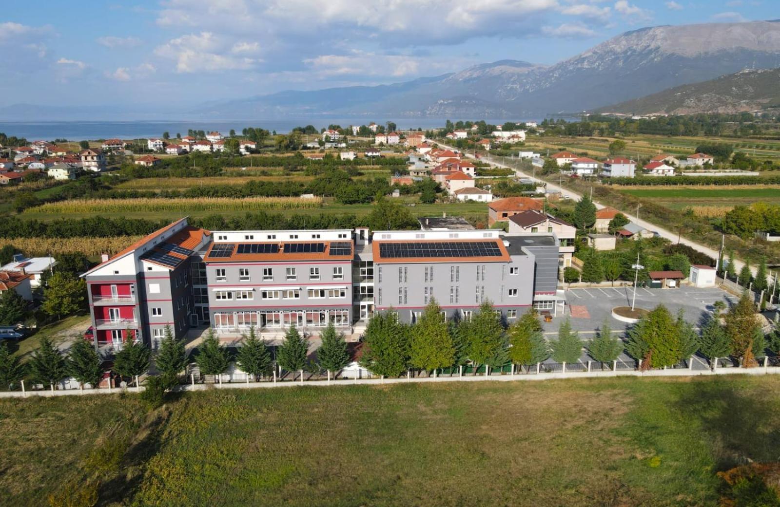 Kompleksi Cfn Albania Bucimas Exteriér fotografie